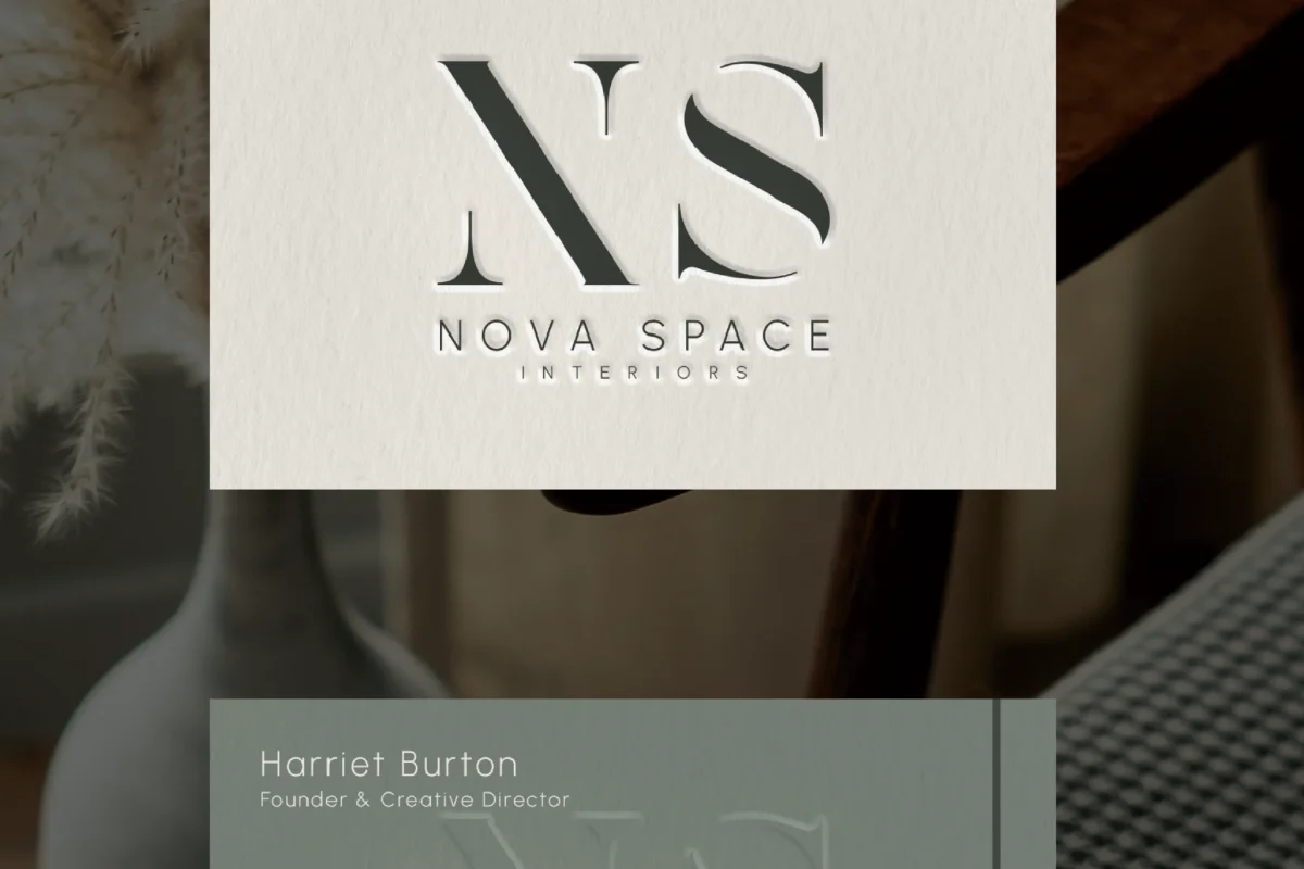 Round_Sign_Mockup-03